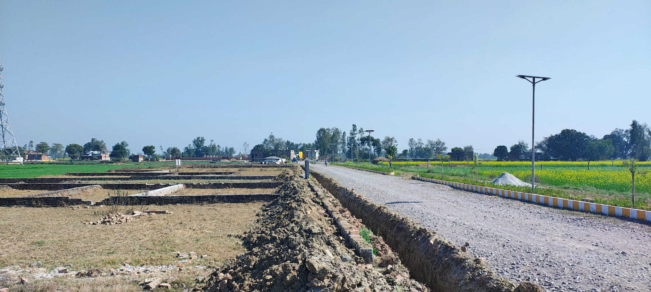 Plot on sale , Real Estate